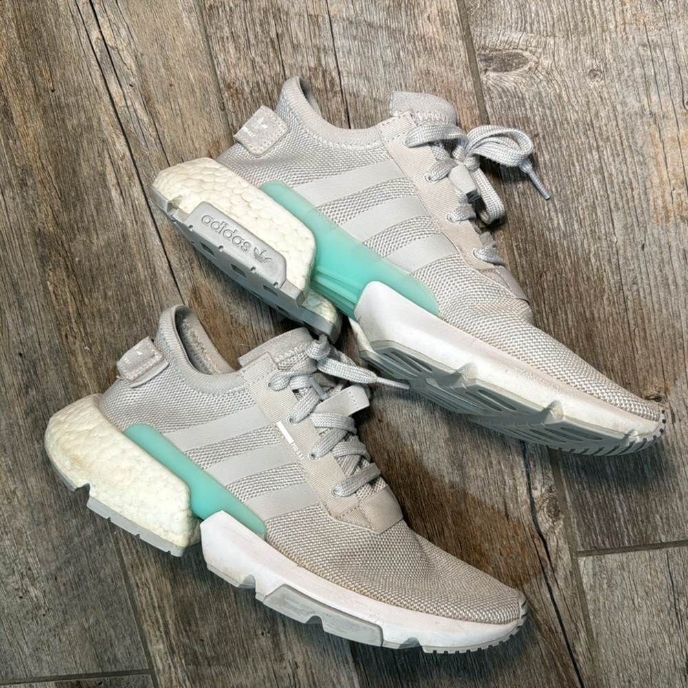 Adidas shoes​​